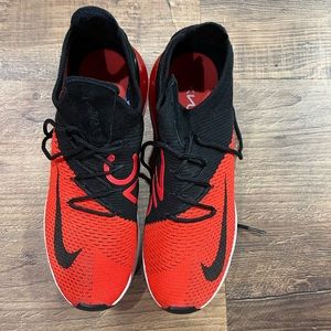 Men’s Nike 27C Size 11